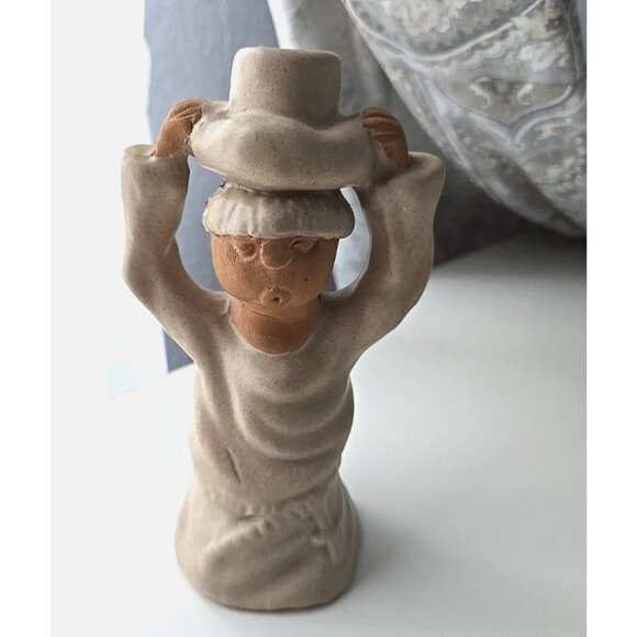 TOSCANY Made in Italy Monk Holding a Basket Candle Holder Figurine 7"Tall - Picture 1 of 5